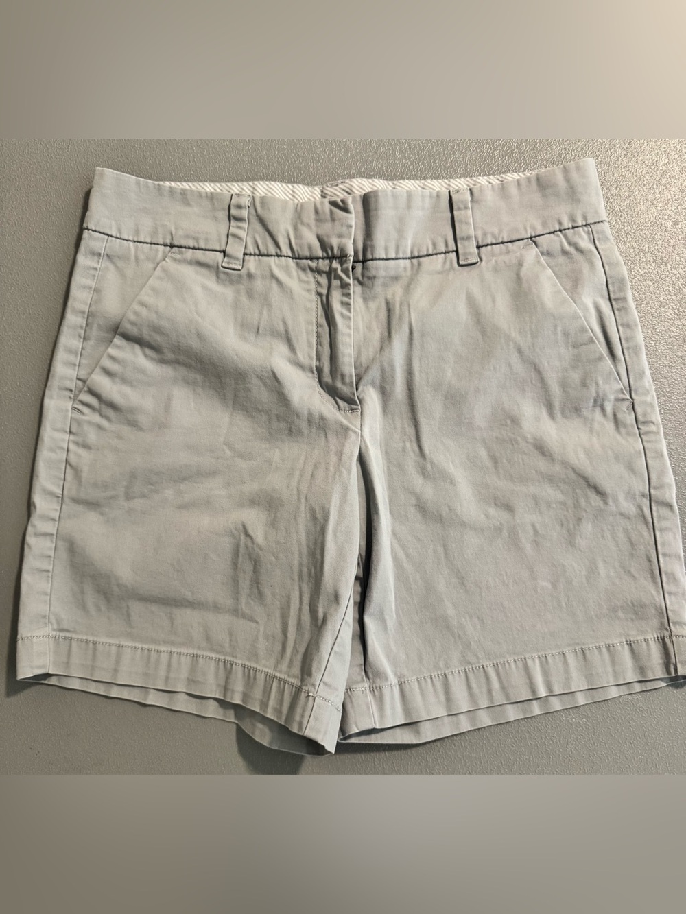 Tommy Hilfiger Light Gray Women's Chino Classic Shorts 4
